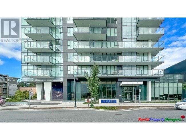 Building Photo - 6699-6699 Dunblane Ave