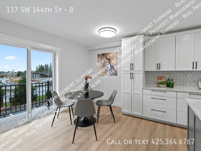 Foto del edificio - 137 SW 144th St