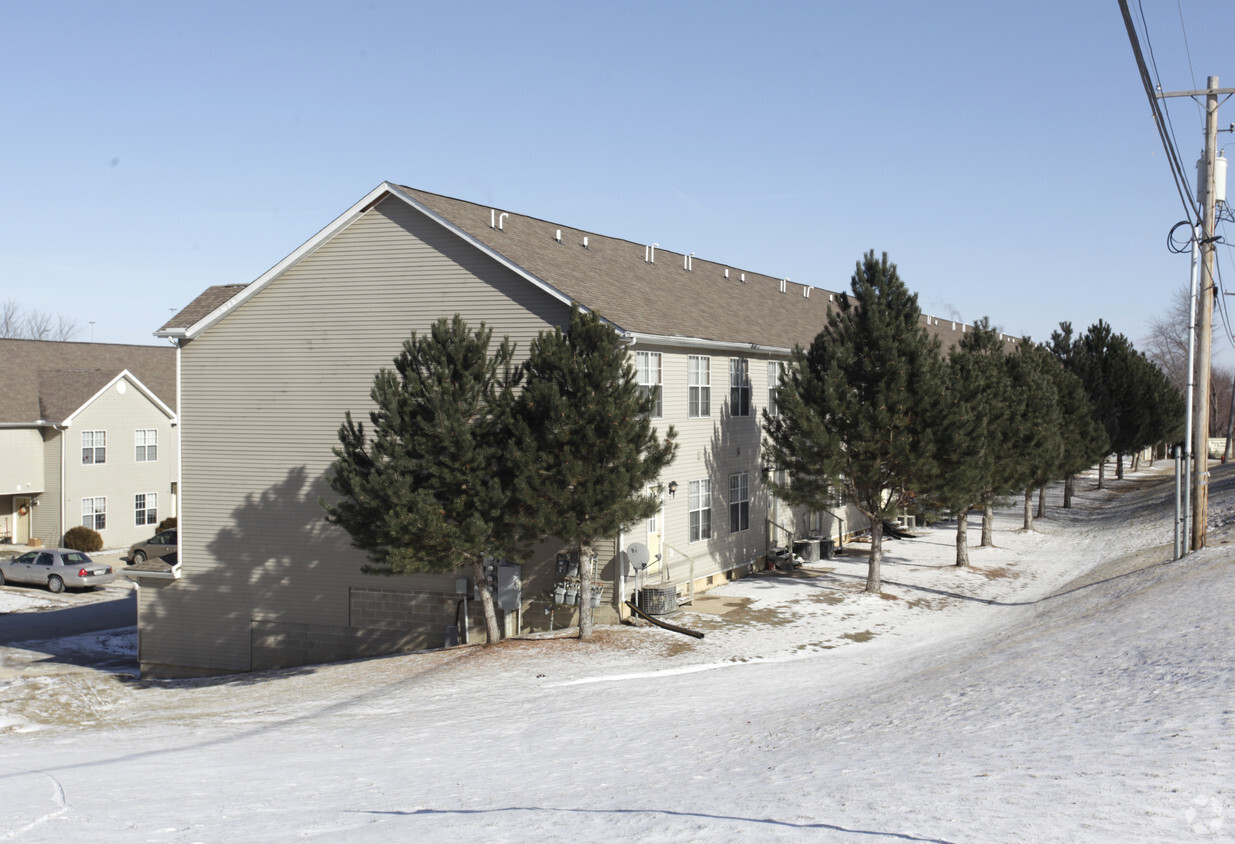 Foto del edificio - Reagan Townhouses