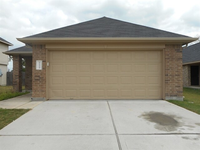 Foto principal - 22334 Queenbury Hills Dr