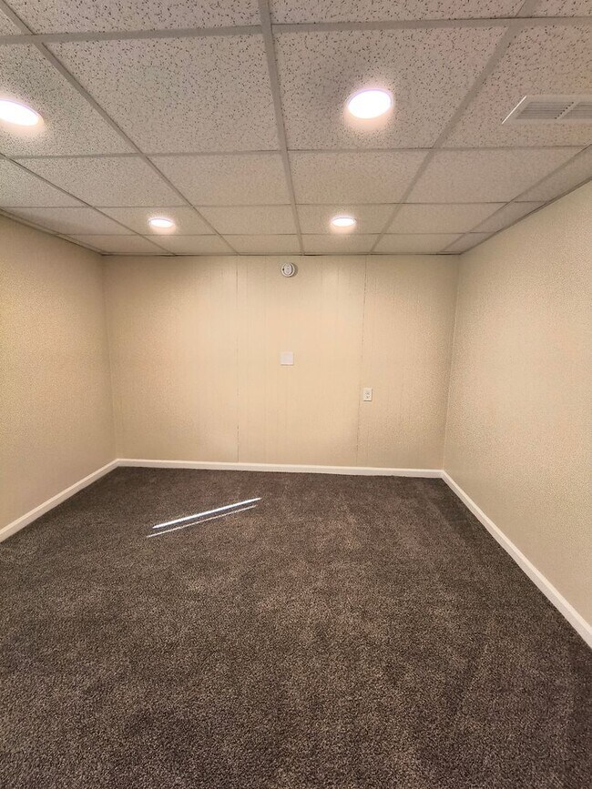 Foto del edificio - Completely Renovated 2 Bedroom in Downtown Council Bluffs