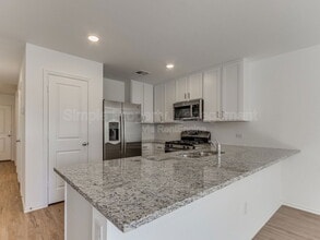 Building Photo - 1824 Wolford Wy