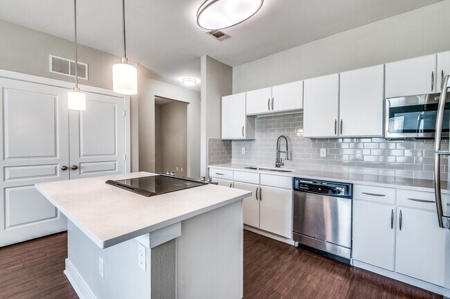 Foto del edificio - Centreport Lake