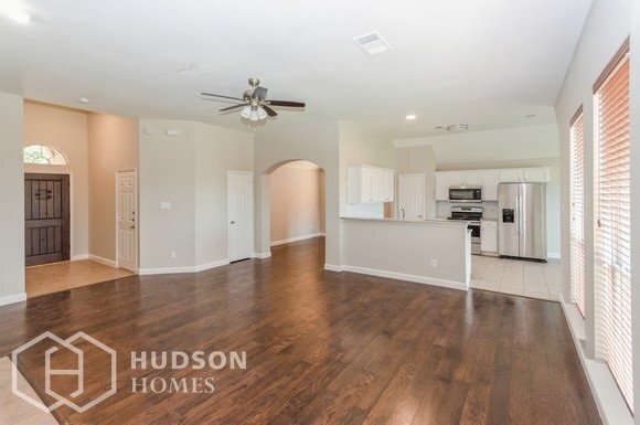 Foto del edificio - NOW AVAILABLE! - 2033 Chisolm Trl, Forney,...