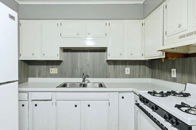 Foto del edificio - 1610 Court St