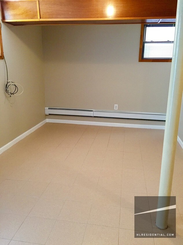 Foto del edificio - 3316 28th Ave