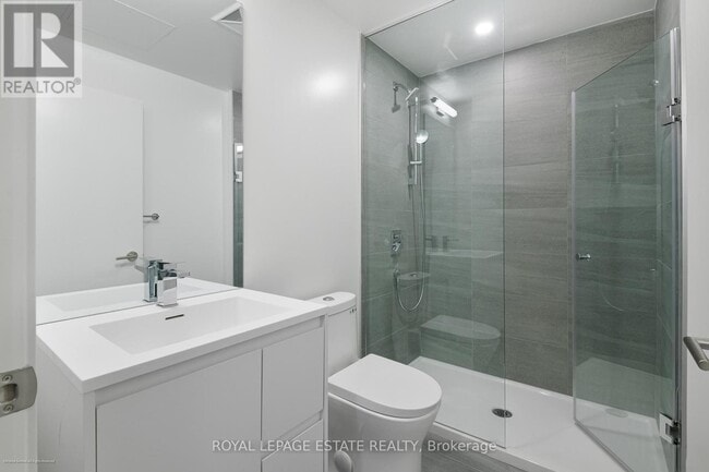 Building Photo - 1 Quarrington Lane