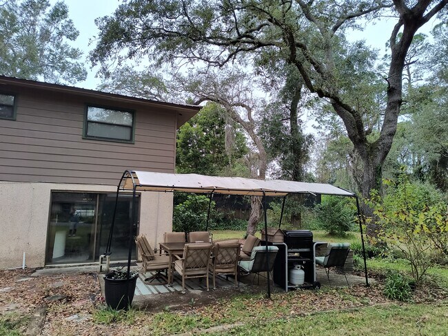 Private covered patio - 2944 Sandy Branch Ln