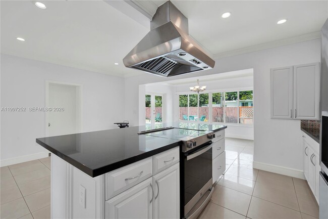 Foto del edificio - 5901 SW 45th St