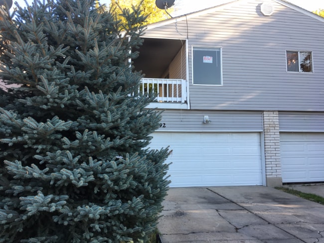 Building Photo - 1792 Gundersen Ln S