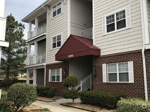Building Photo - 5300 Warminster Dr