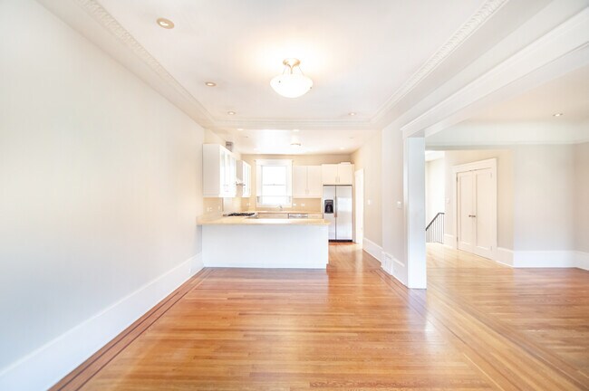 Foto del edificio - 188 15th Ave