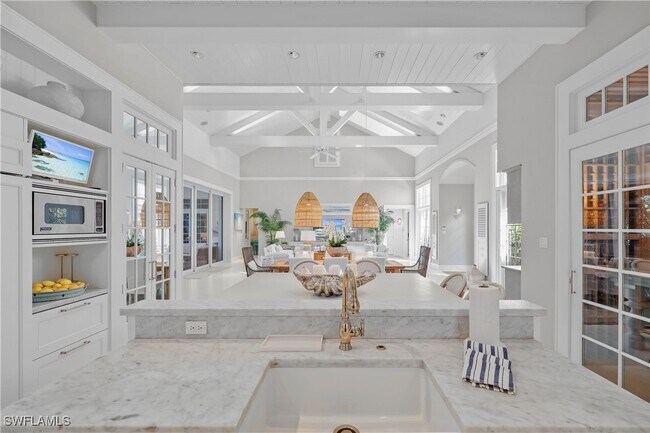 Foto del edificio - 4117 Belair Ln