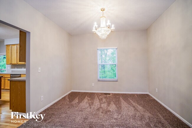 Building Photo - 1009 Gray Dr