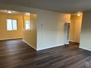 Building Photo - 201-205 N Vecino Dr