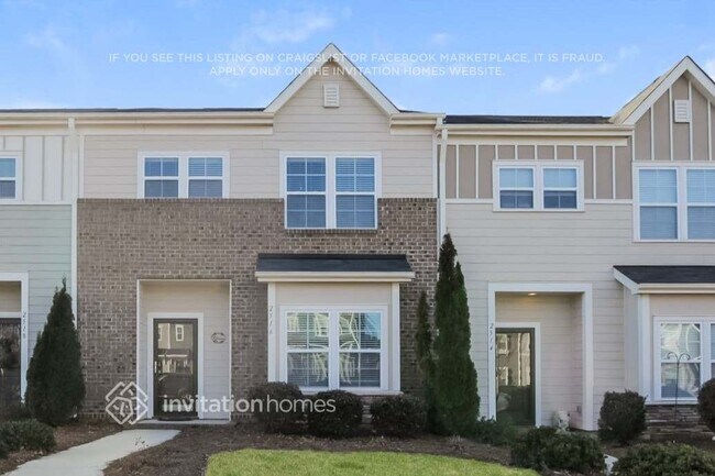 Building Photo - 2516 Gallery Drive