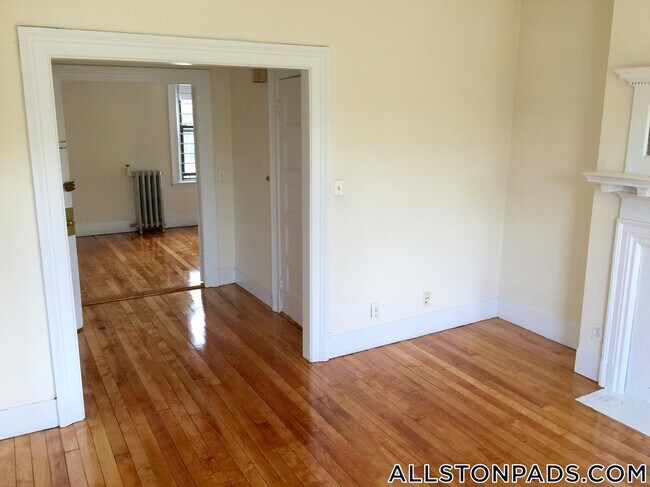 Foto del edificio - 23 Brighton Ave