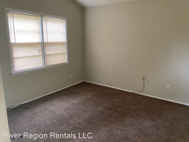 Building Photo - 3 br, 2 bath House - 468 Pecan Tree Drive