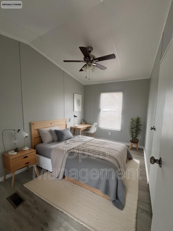 Foto del edificio - 2501 Martin Luther King Dr