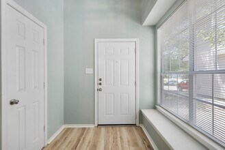 Building Photo - 98 E Stedhill Loop