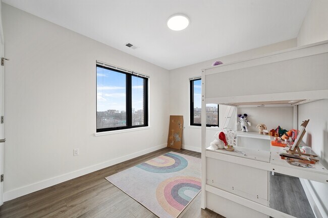 Photo - 416 Highland Ave Apartment