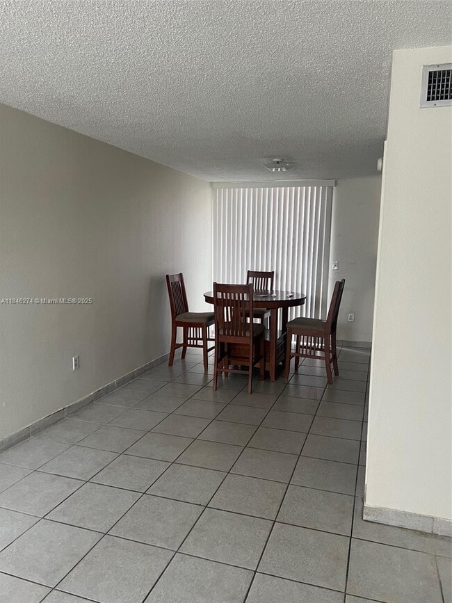 Building Photo - 6149 SW 69th St