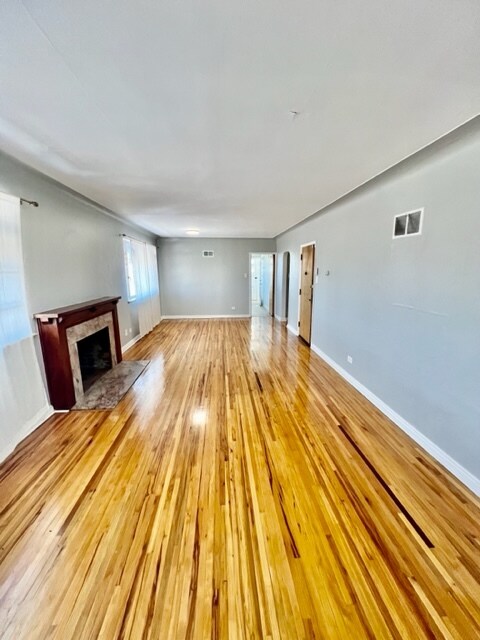 Foto del edificio - 794 Glencoe St