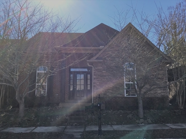 Foto principal - 10259 Morning Hill Dr
