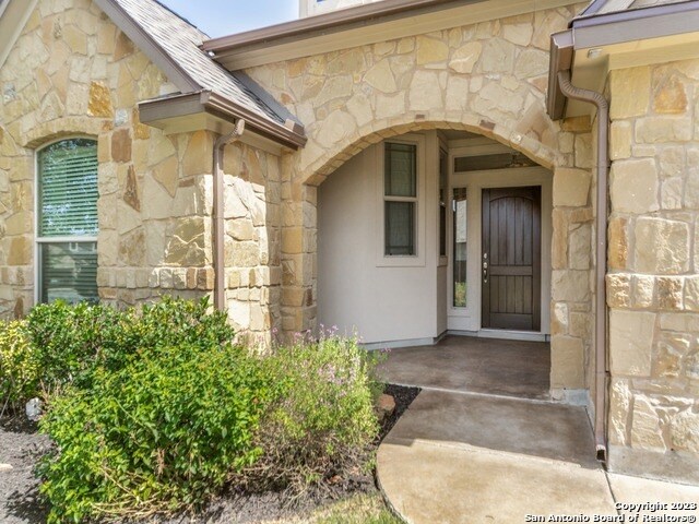 Foto del edificio - 164 Autumn Ridge