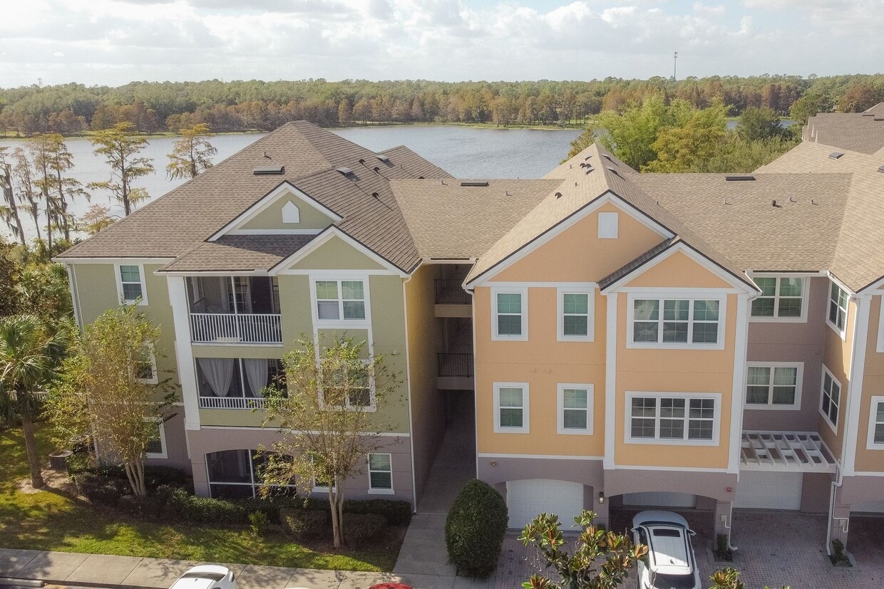 3/2~Soho St ~ Resort Style Living!!! - 3/2~Soho St ~ Resort Style Living!!!