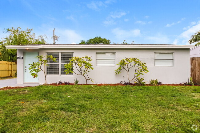 Building Photo - 5383 Eadie Pl