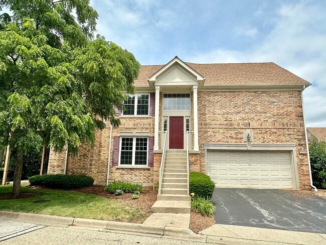 Building Photo - 1274 S Christine Ct