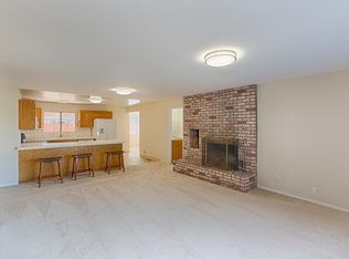 Foto del edificio - 1062 Marcheta Ln