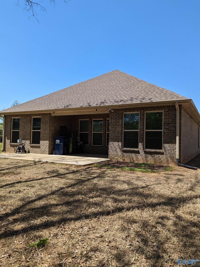 Foto del edificio - 152 Summer Pointe Ln