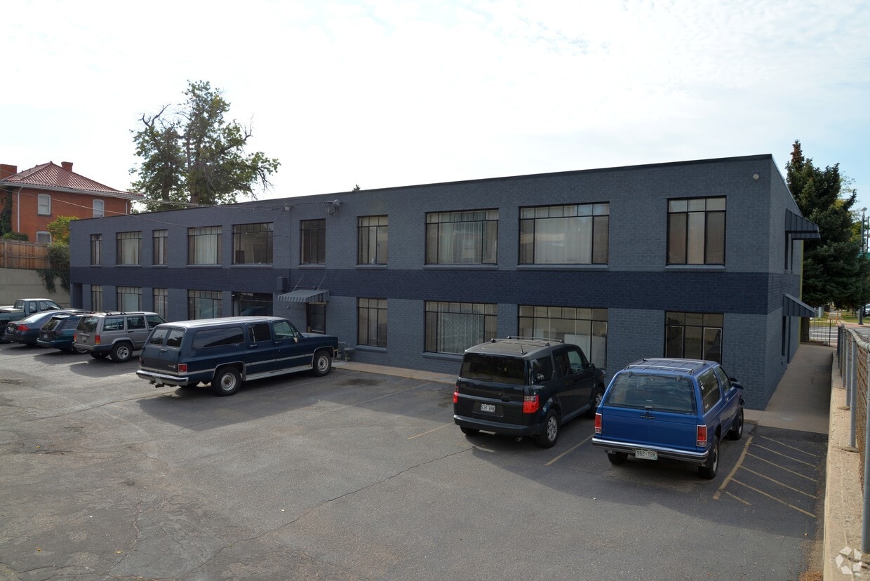 Building Photo - 3595 W 29th Ave