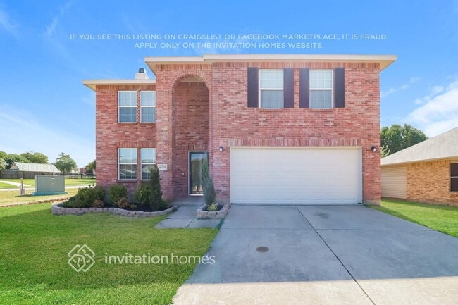 Building Photo - 6005 English Saddle Ln