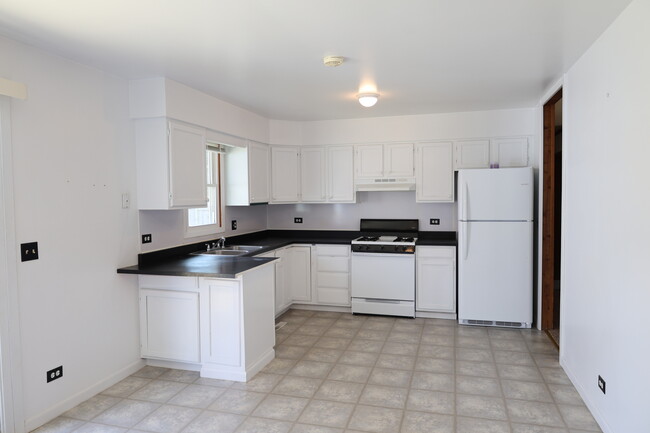 Foto del edificio - 5412 E Wonder Lake Rd