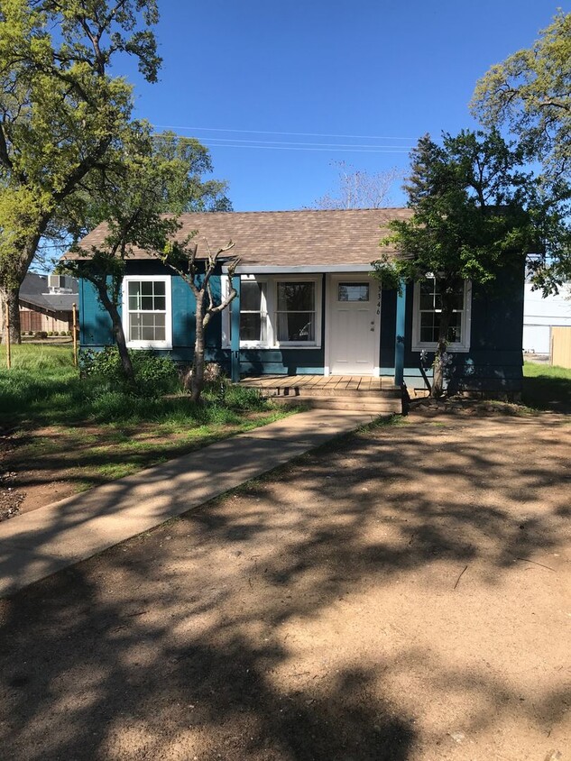 Foto principal - 1 bed 1 bath home in Cottonwood