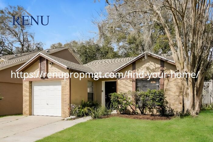 Foto principal - Available Now!