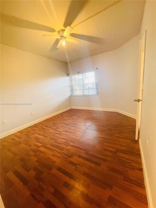 Foto del edificio - 2391 NW 96th Terrace