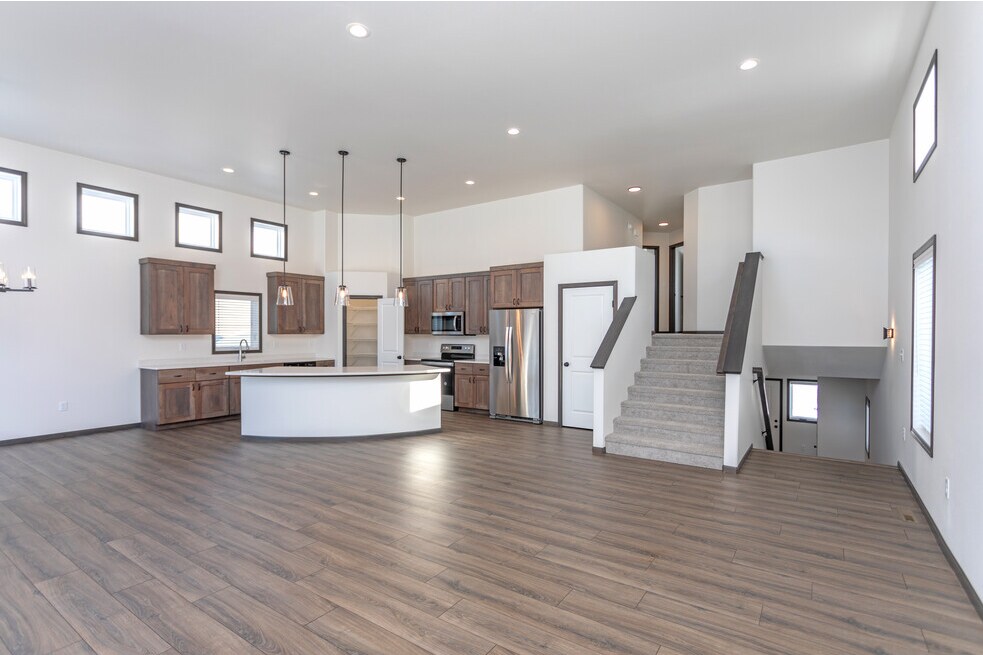 Foto principal - 7469 23rd St S