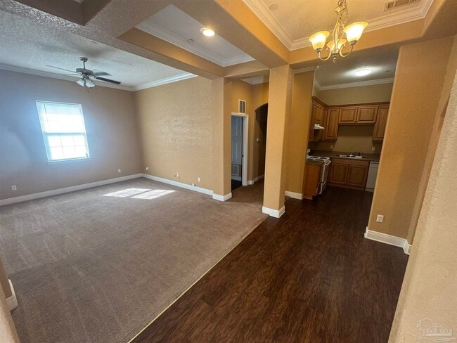 Building Photo - 7071 Lake Joanne Dr