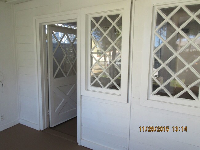 Building Photo - 420 N Peninsula Dr
