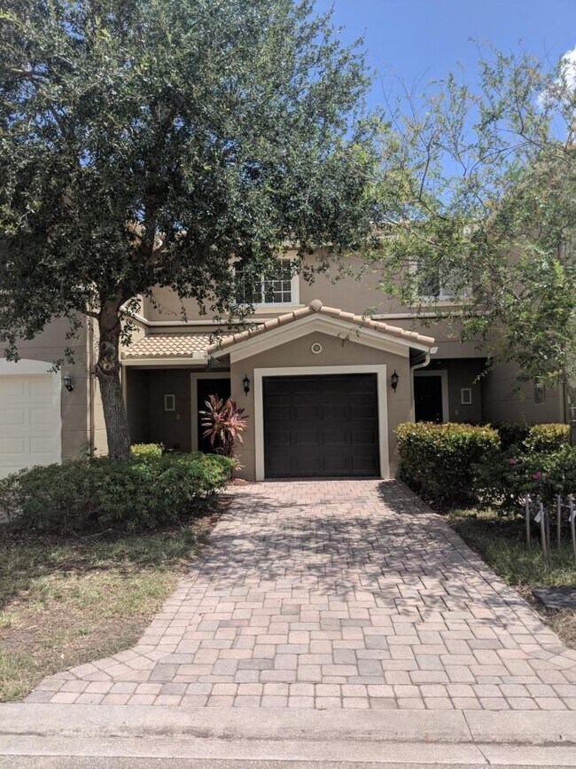 Building Photo - 2251 SW Rockport Road  Port Saint Lucie Fl...