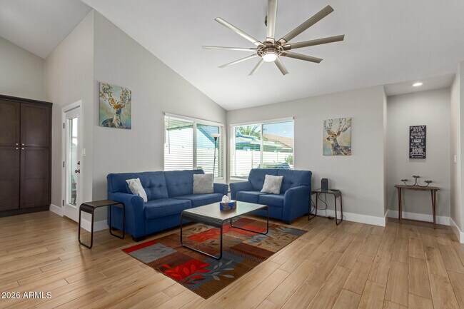 Foto del edificio - 19407 N 8th Ave