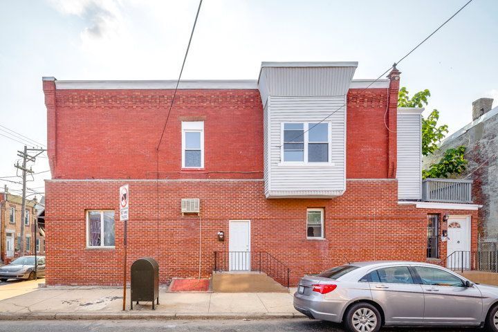 Photo - 2501 Carpenter St