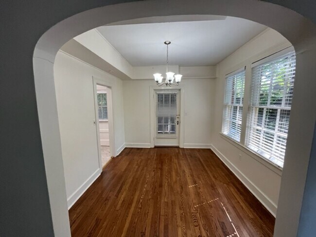 Foto del edificio - 745 Fairview St