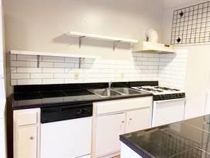 Foto del edificio - 600 W 51st St