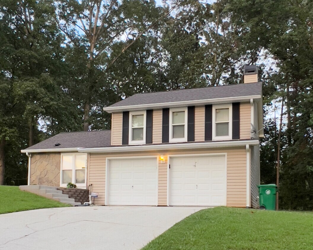 Foto principal - 3304 Forette Ln