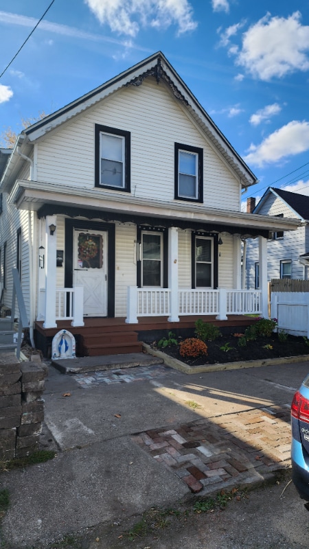 Building Photo - 1301 Buhrer Ave